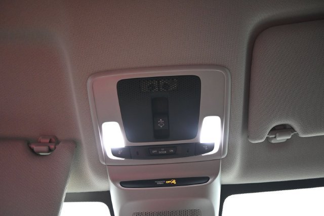 Used 2025 Honda HR-V EX-L image 19