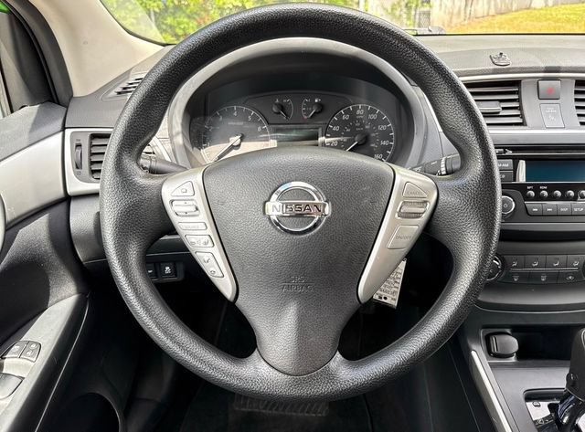 Used 2016 Nissan Sentra S FWD image 18