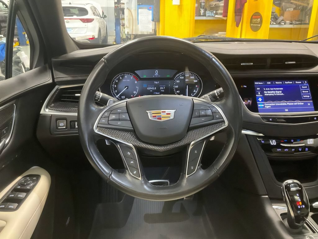 Used 2022 Cadillac XT5 Sportv AWD/4WD image 16