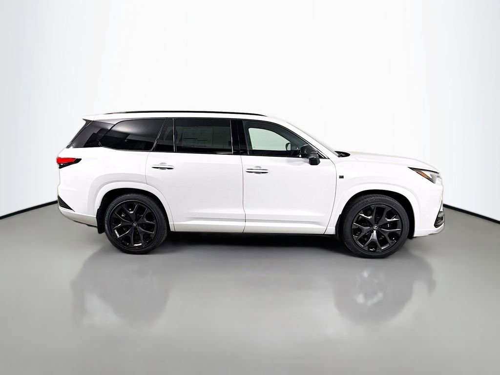 New 2026 Lexus TX 500h AWD image 4
