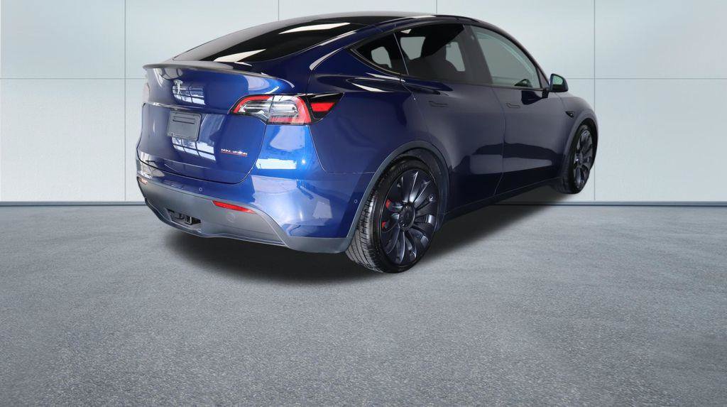 Used 2022 Tesla Model Y Performance AWD/4WD image 8