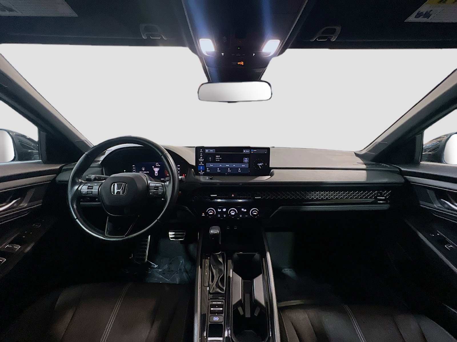 Used 2023 Honda Accord Sport image 16