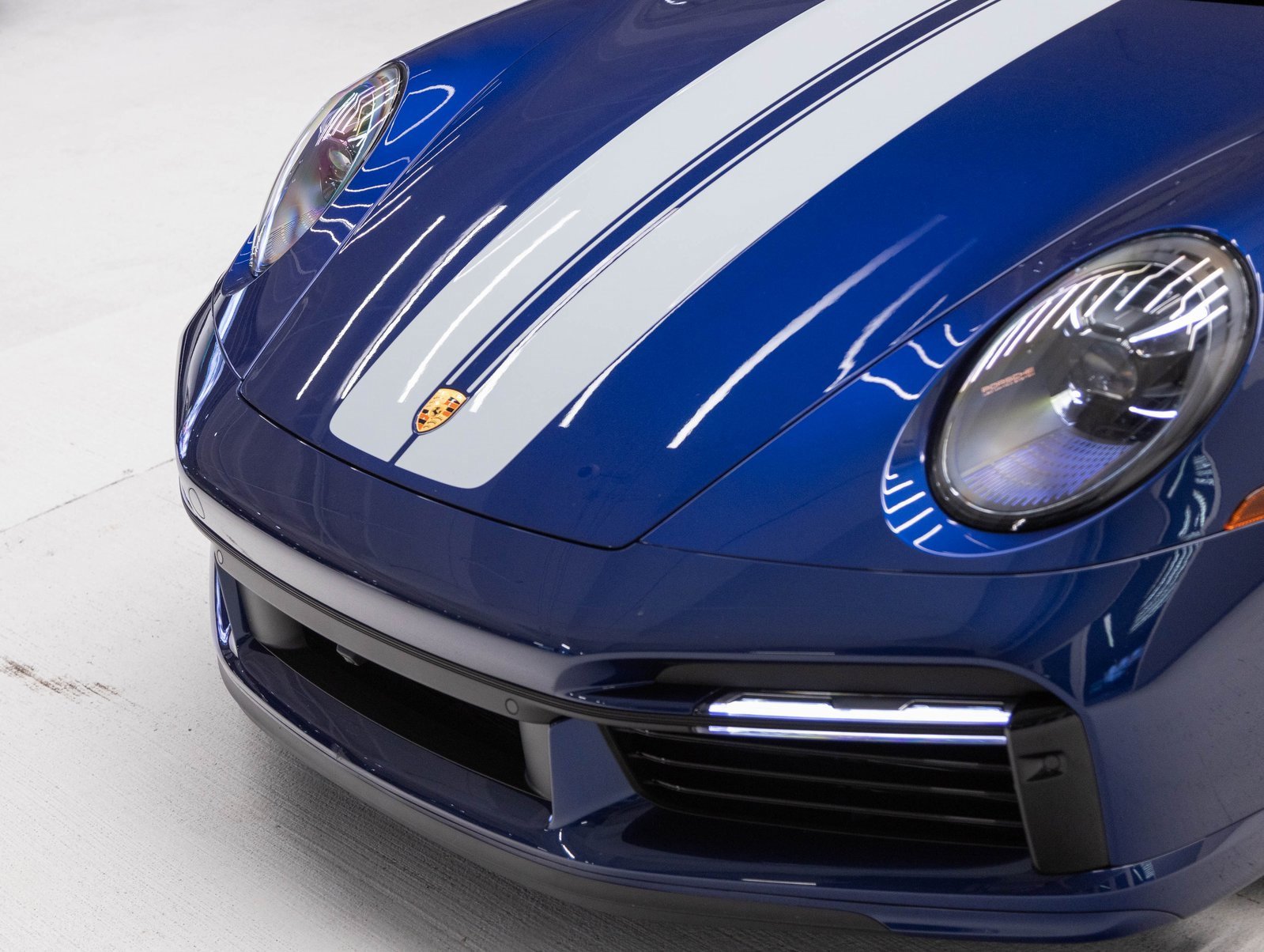 Used 2023 Porsche 911 Sport Classic image 38