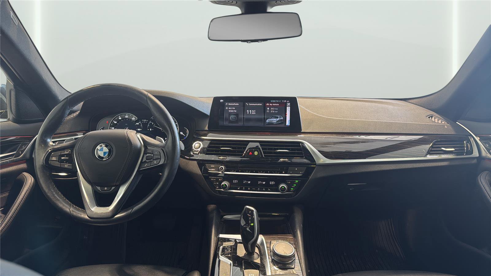 Used 2018 BMW 540i xDrive image 11