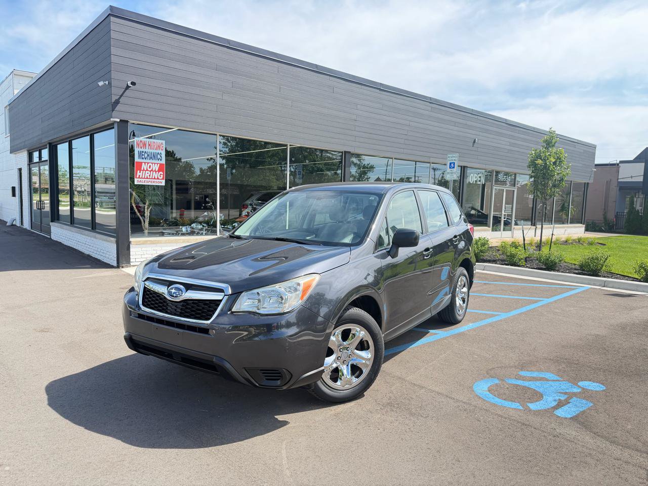 Used 2014 Subaru Forester 2.5i w/ Popular Package #1 AWD/4WD image 1