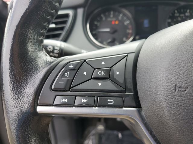 Used 2019 Nissan Rogue SV image 22