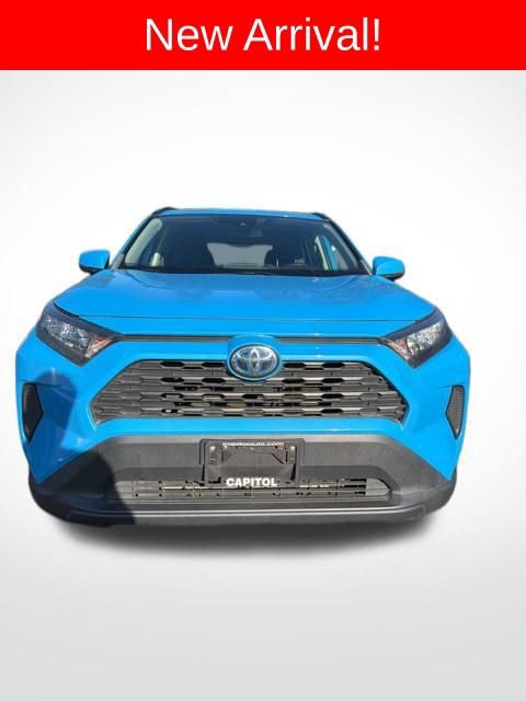 Used 2019 Toyota RAV4 LE w/ Carpet Mat Package