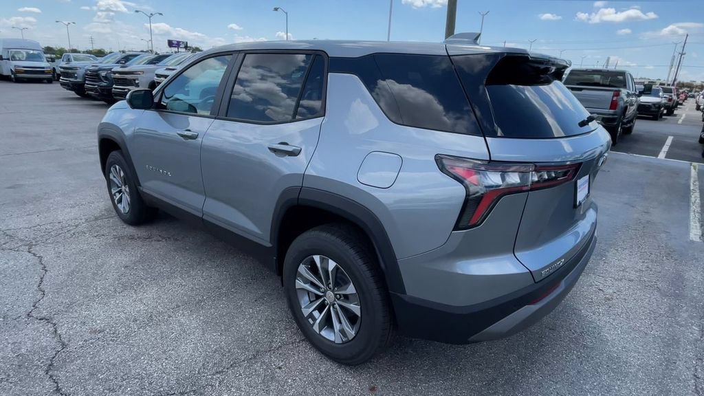New 2026 Chevrolet Equinox LT w/ Convenience Package II FWD image 8