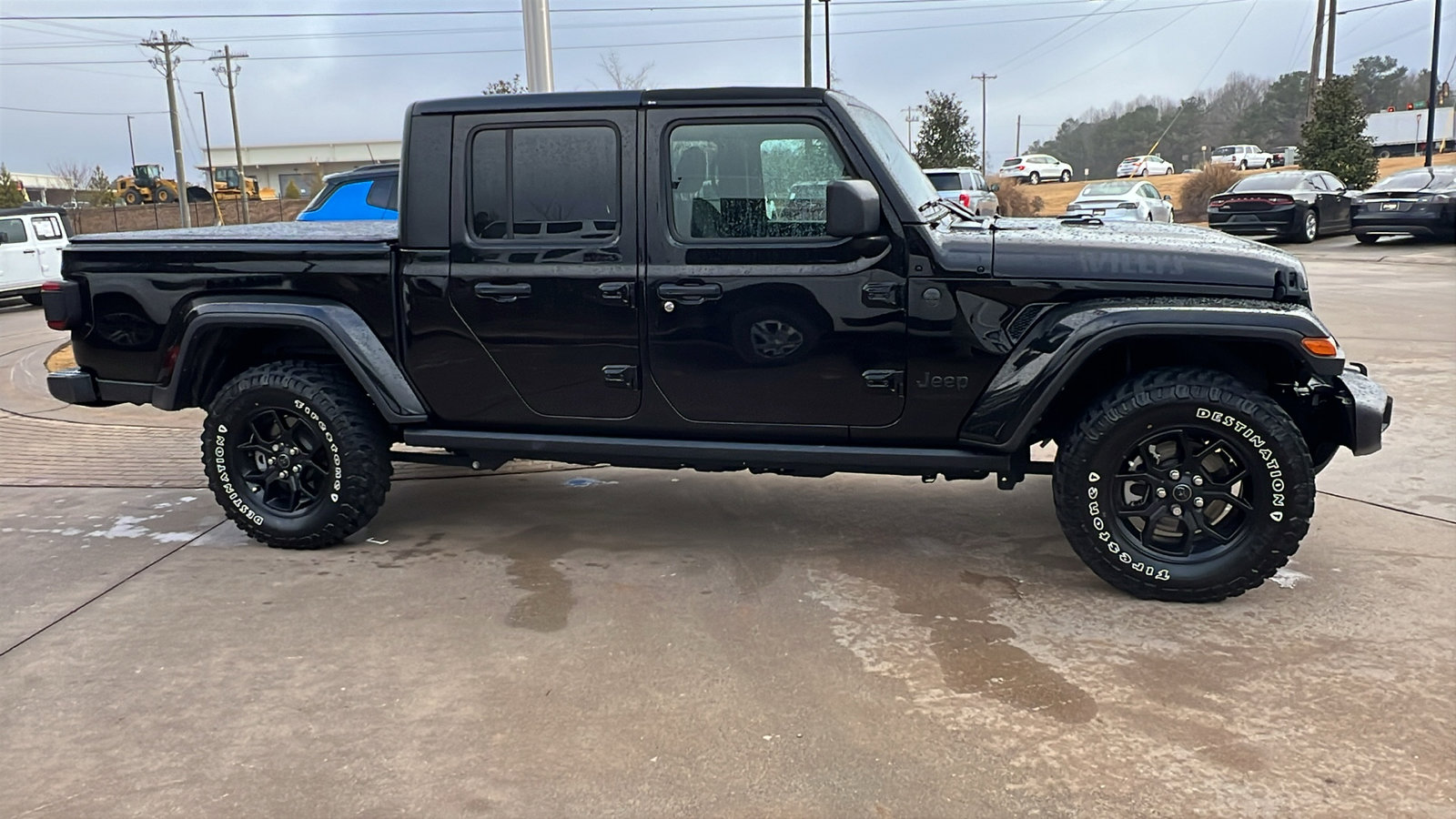 Used 2024 Jeep Gladiator Sport image 7