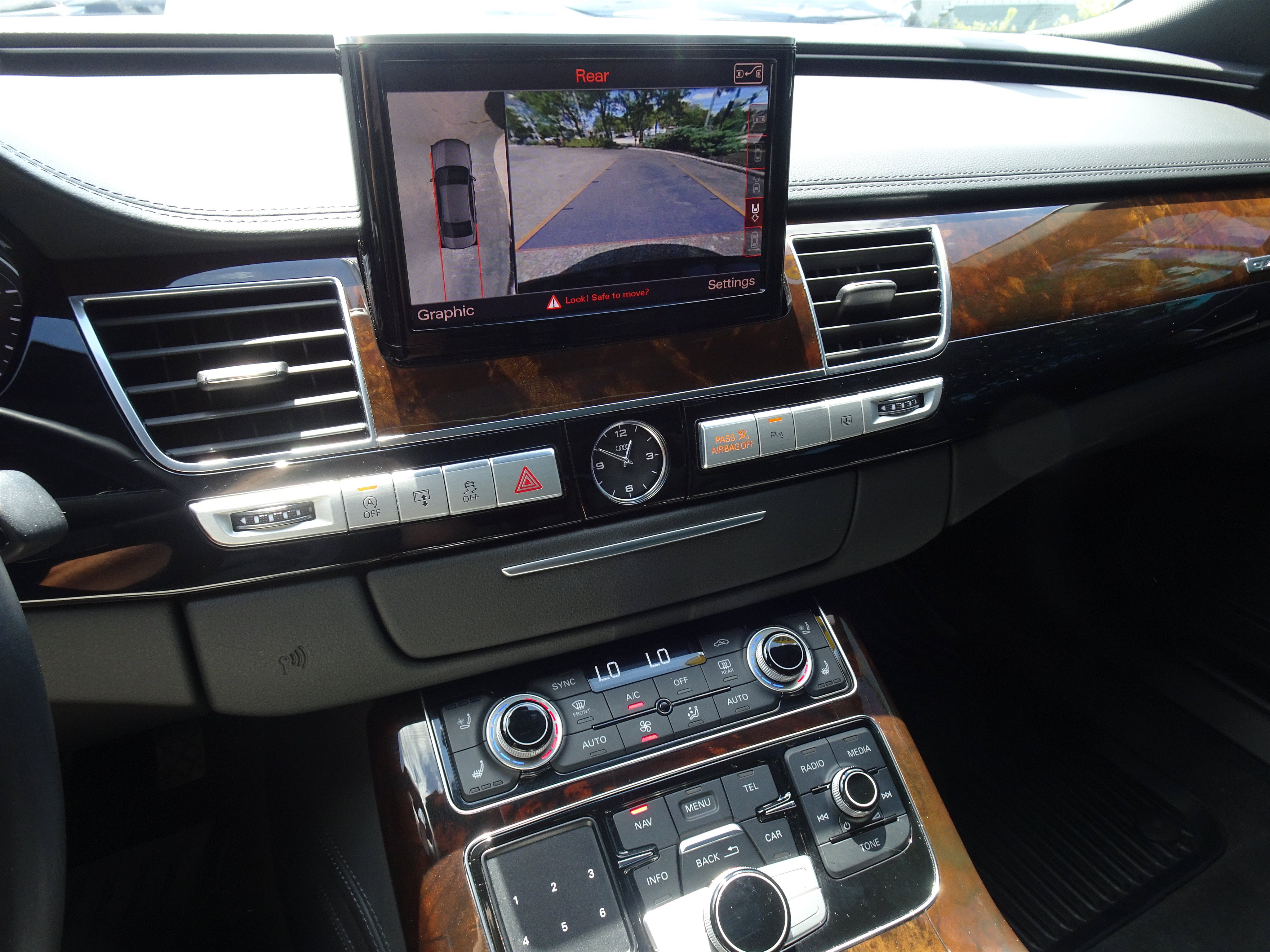 Used 2016 Audi A8 L 3.0T w/ Executive Package AWD/4WD image 14