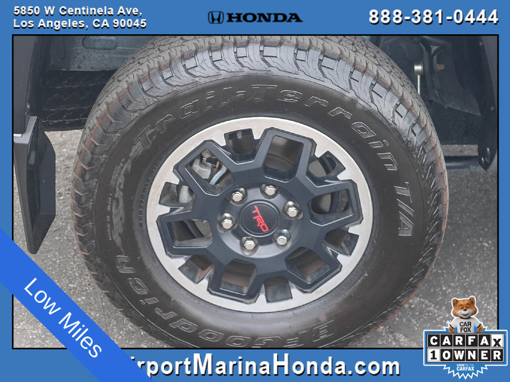 Used 2024 Toyota Tacoma TRD Off-Road AWD/4WD image 16