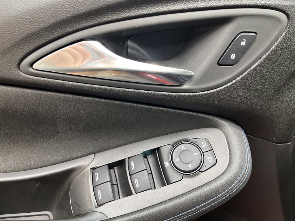 New 2026 Buick Encore GX Sport Touring w/ Comfort Package FWD image 7