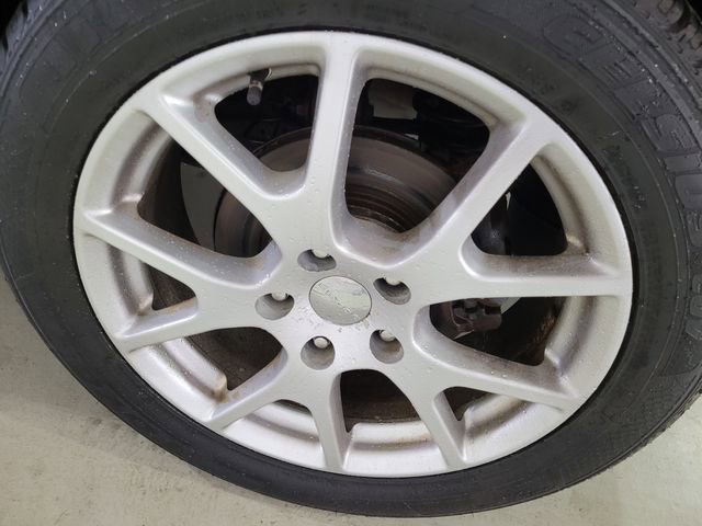 Used 2012 Dodge Journey SXT image 19