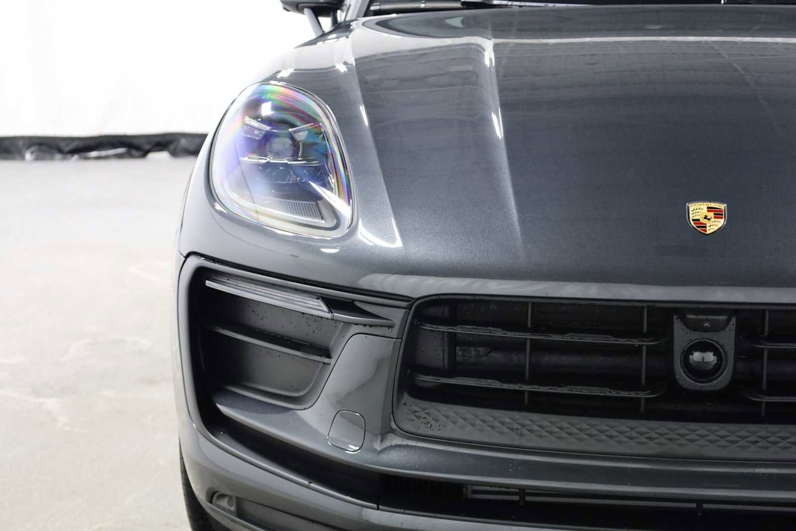 New 2026 Porsche Macan image 15