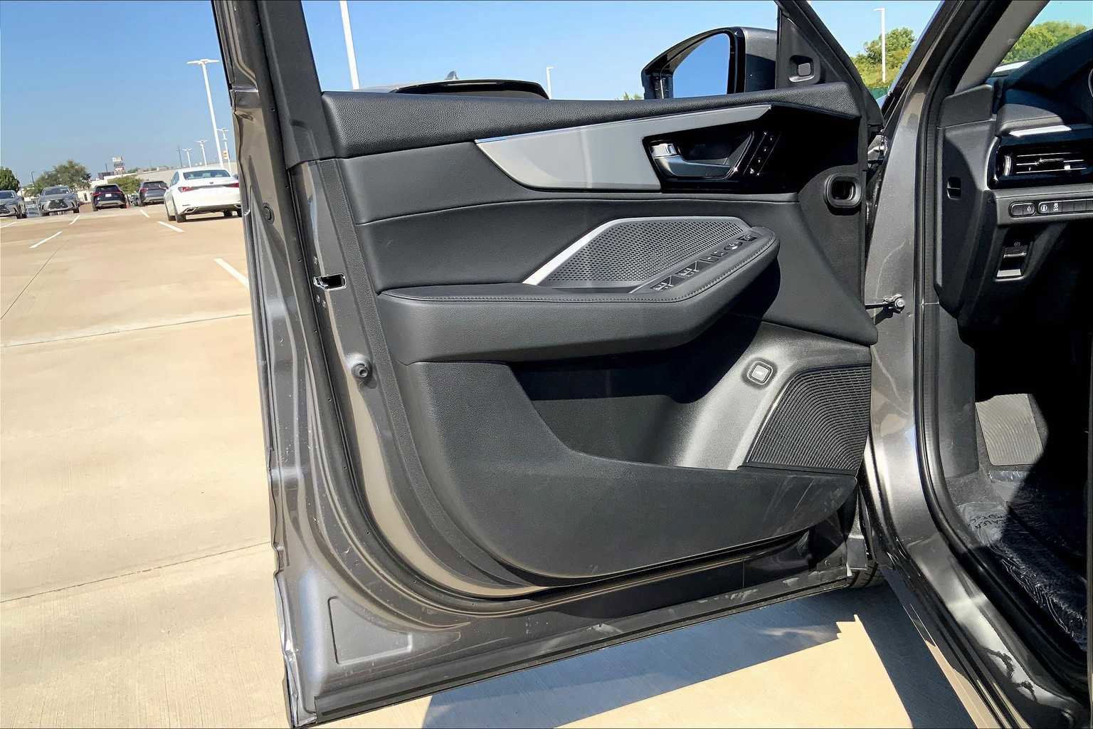 New 2026 Acura MDX FWD image 10