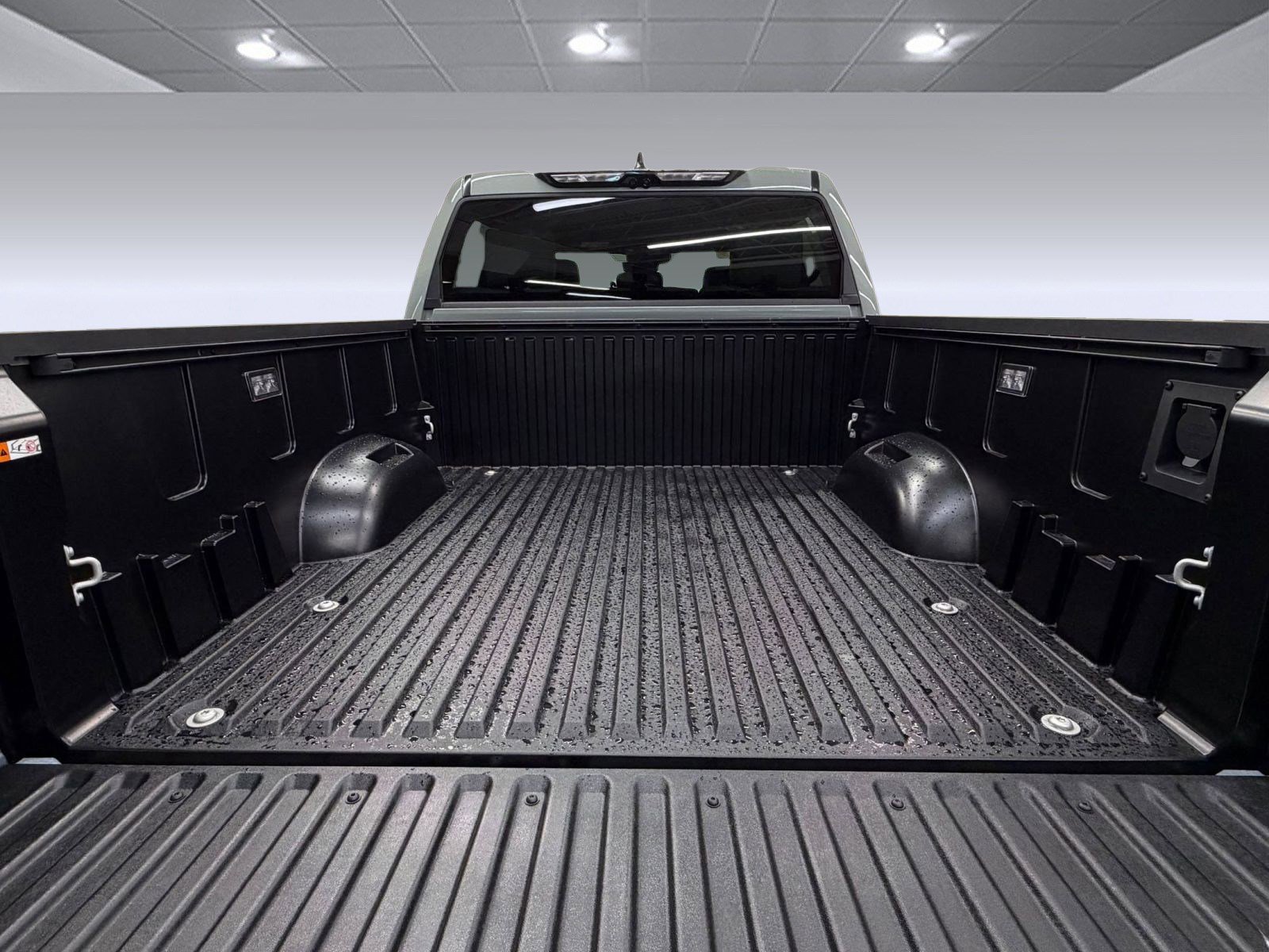 New 2026 Toyota Tundra SR AWD/4WD image 33