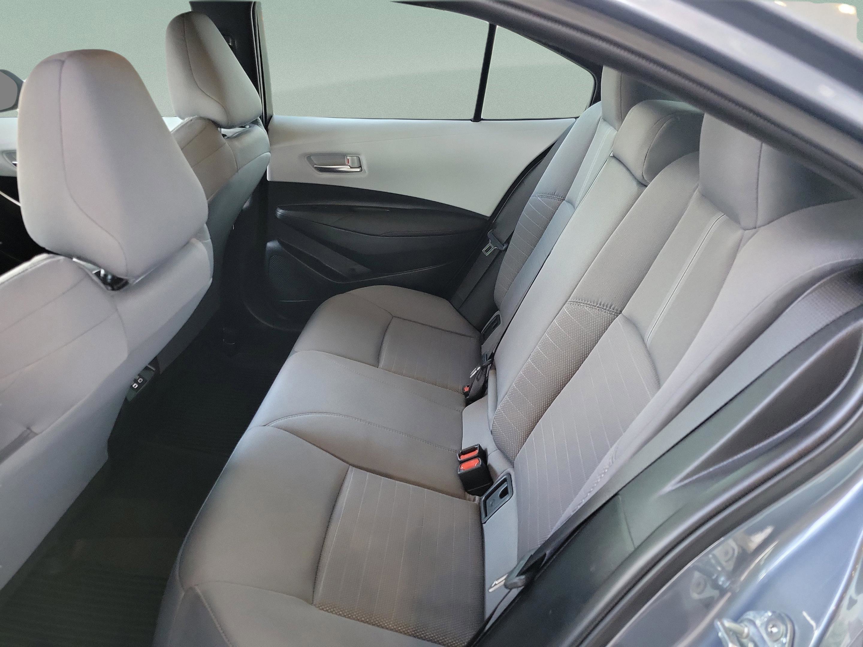 Certified 2025 Toyota Corolla SE image 12