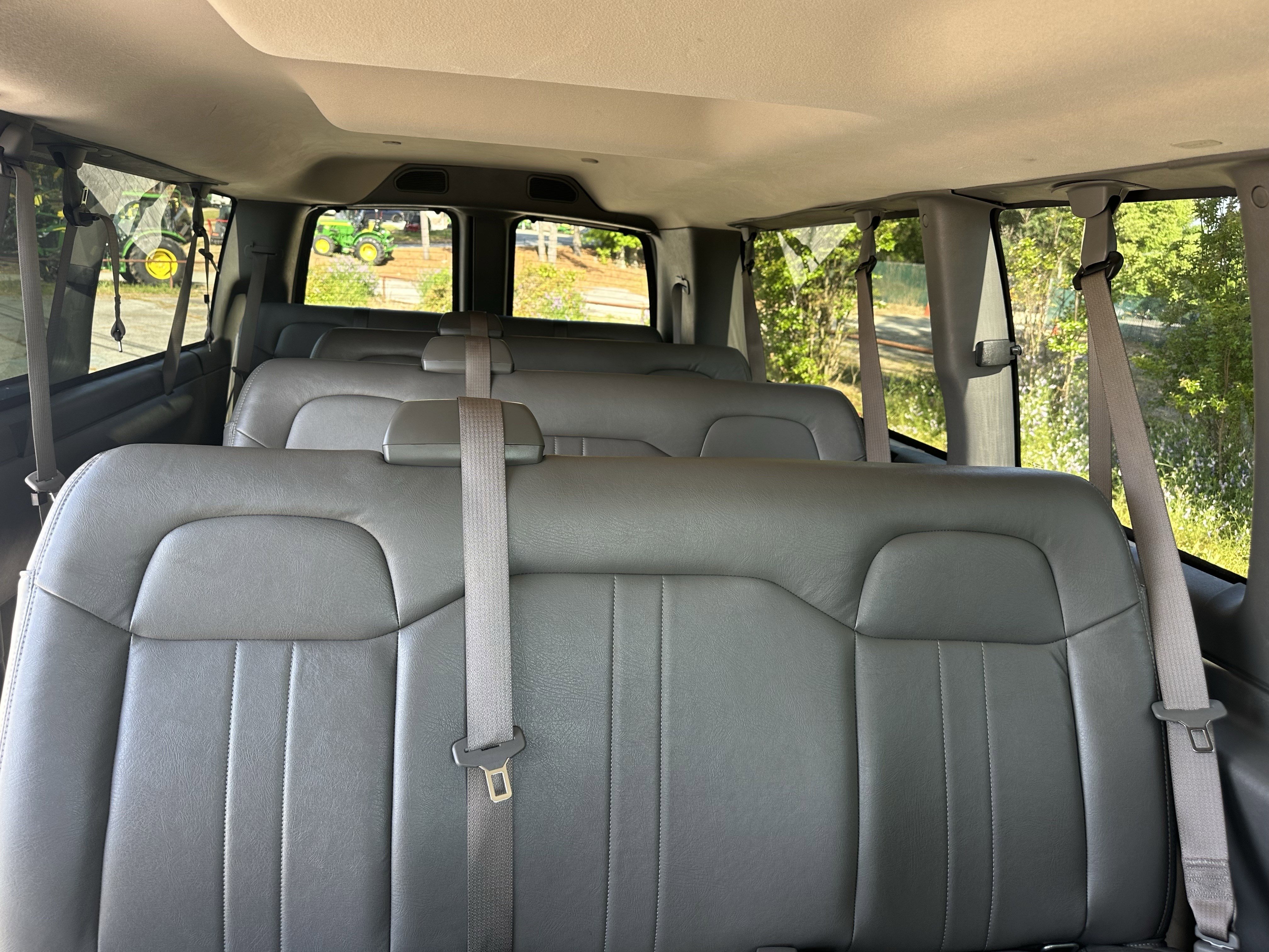 Used 2024 Chevrolet Express 3500 LS image 18