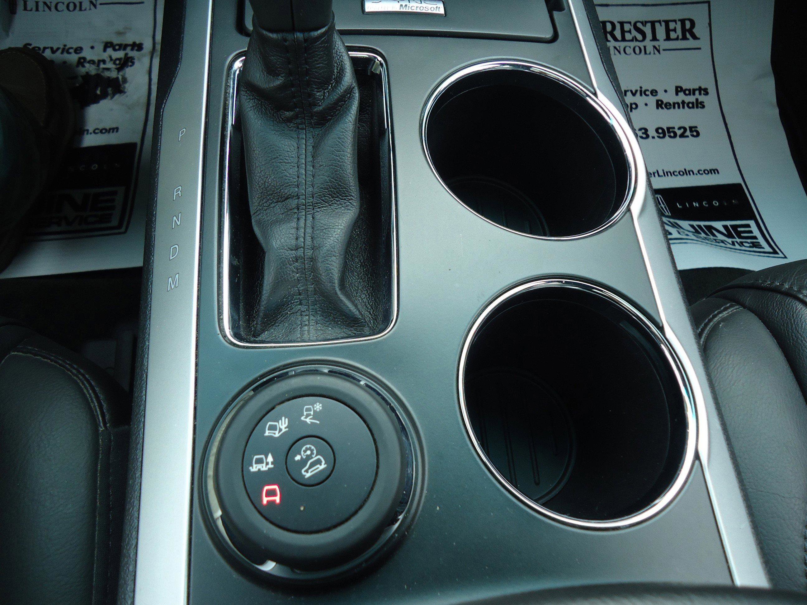 Used 2014 Ford Explorer XLT w/ Equipment Group 202A image 28