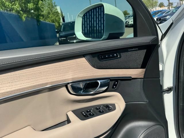 New 2026 Volvo XC90 T8 Plus w/ Protection Package AWD/4WD image 12
