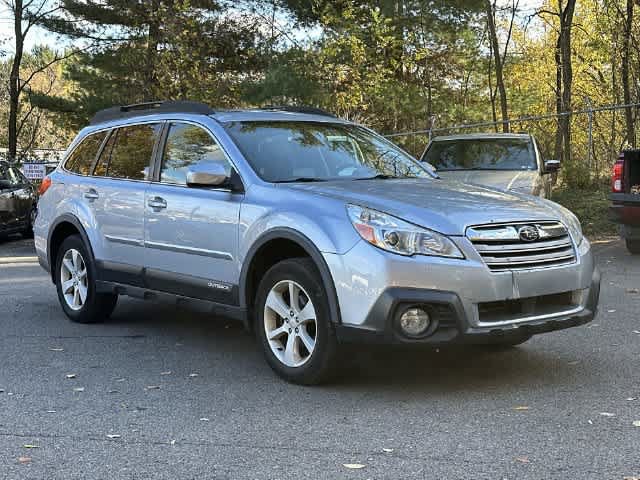 Used 2014 Subaru Outback 2.5i Premium w/ Moonroof Package AWD/4WD image 19