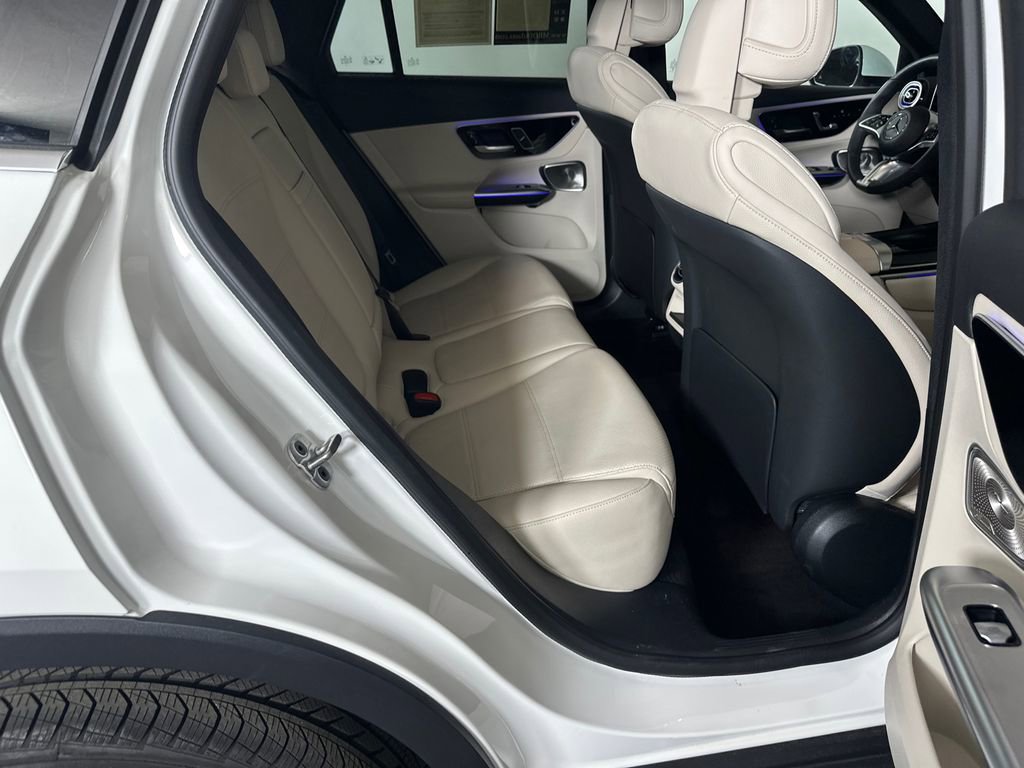 Certified 2026 Mercedes-Benz GLC 300 4MATIC image 17