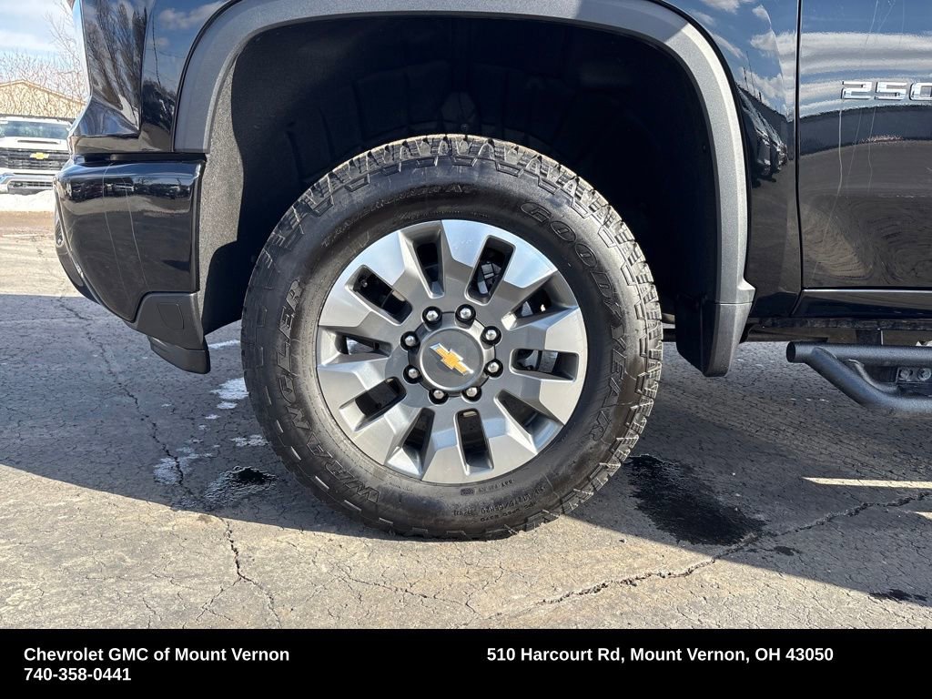Used 2025 Chevrolet Silverado 2500 Custom w/ Custom Convenience Package image 24