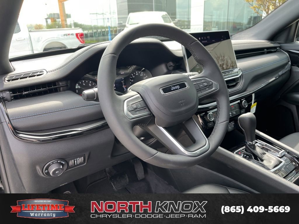 New 2026 Jeep Compass Latitude image 6