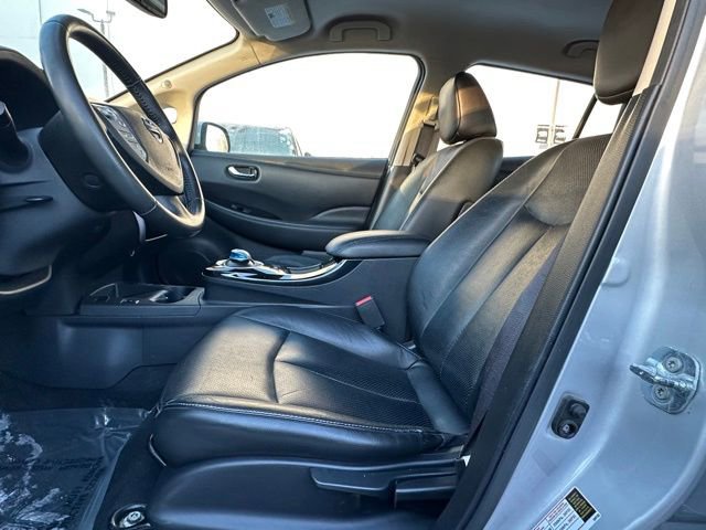 Used 2015 Nissan Leaf SL image 8