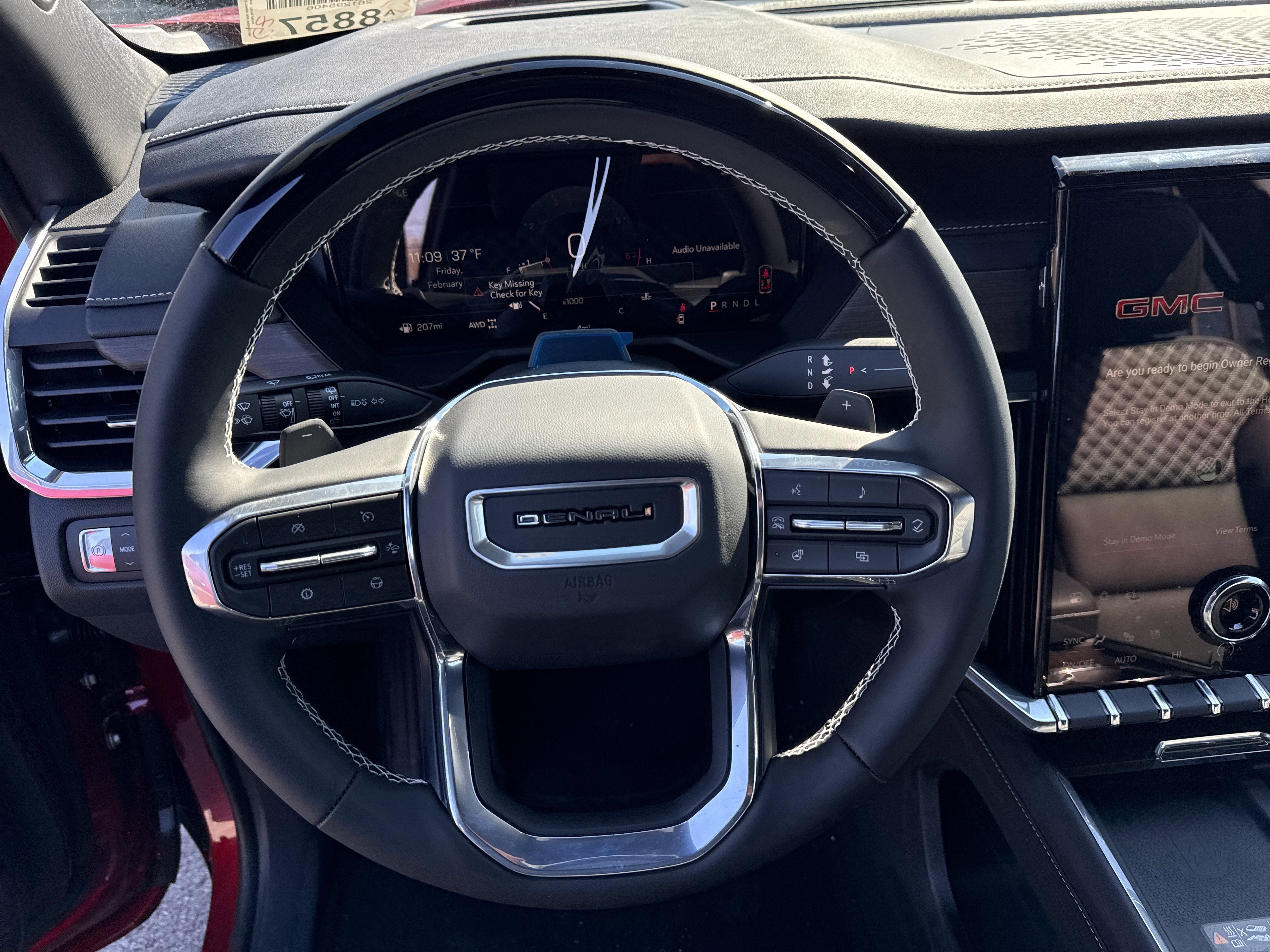 New 2026 GMC Acadia Denali w/ Super Cruise Package image 18