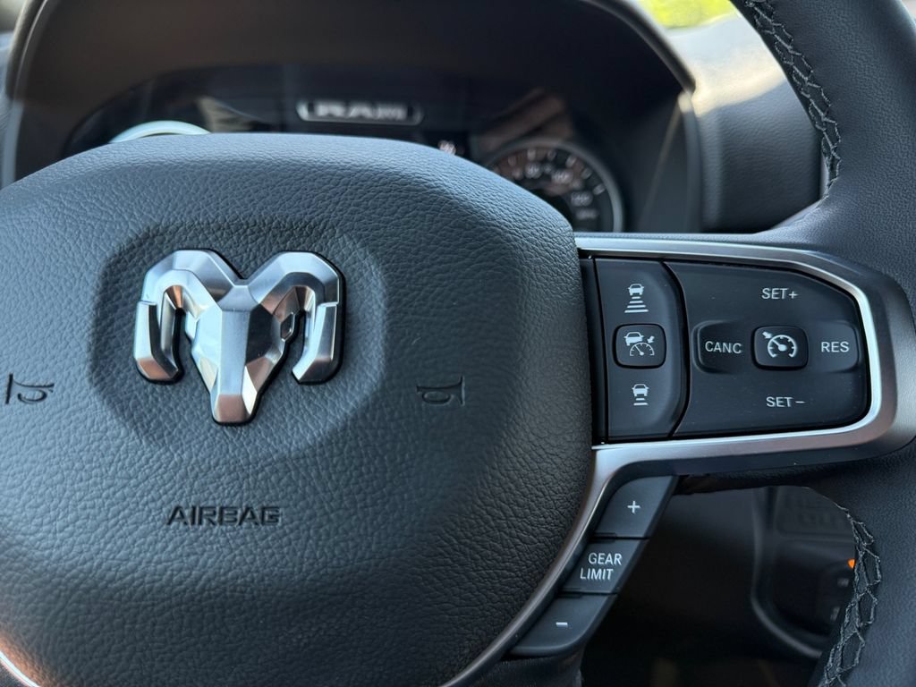 New 2026 RAM 3500 Big Horn AWD/4WD image 26