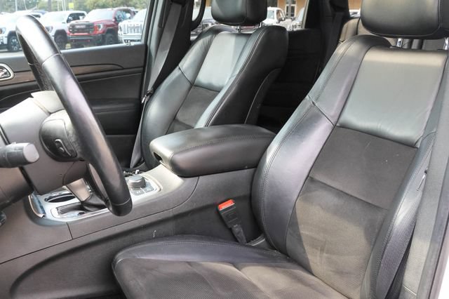 Used 2022 Jeep Grand Cherokee Laredo X AWD/4WD image 11