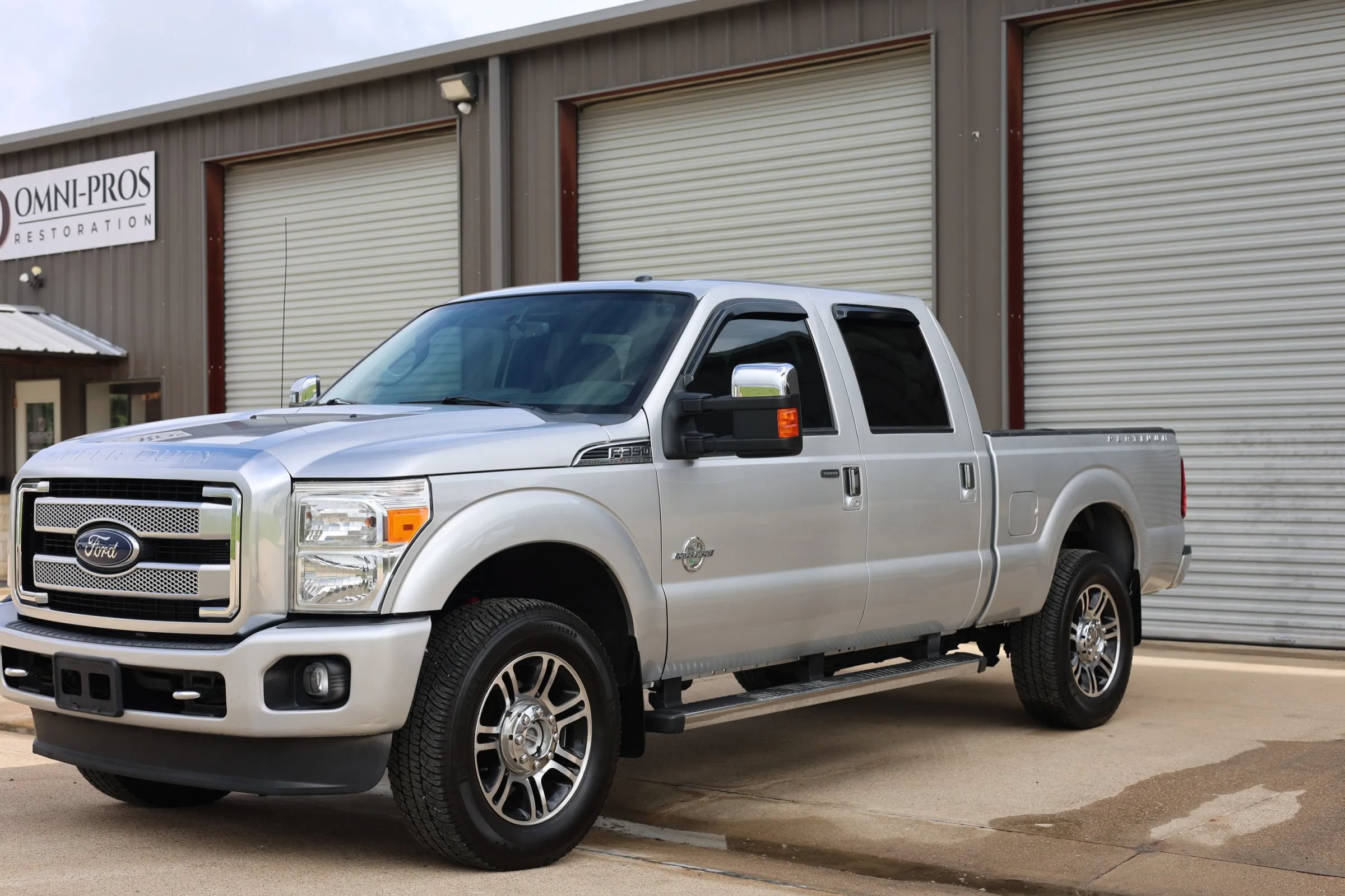 Used 2016 Ford F350 Platinum AWD/4WD image 8