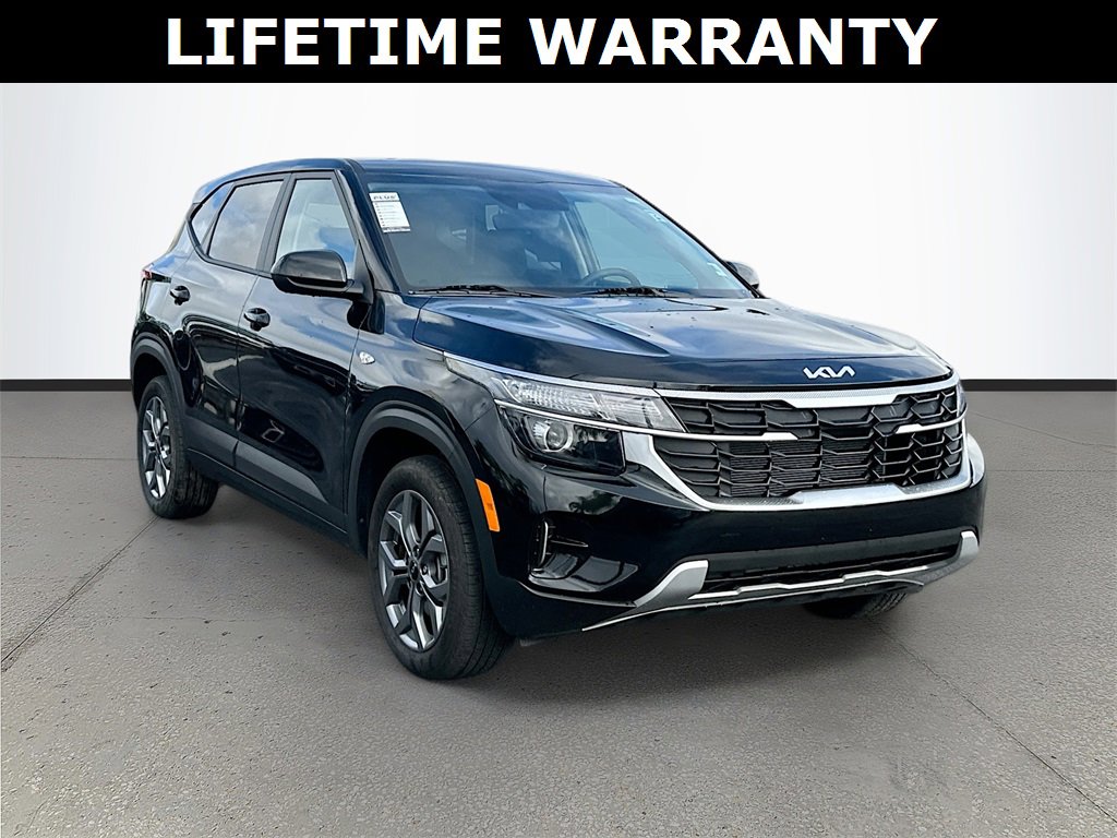 Certified 2025 Kia Seltos LX