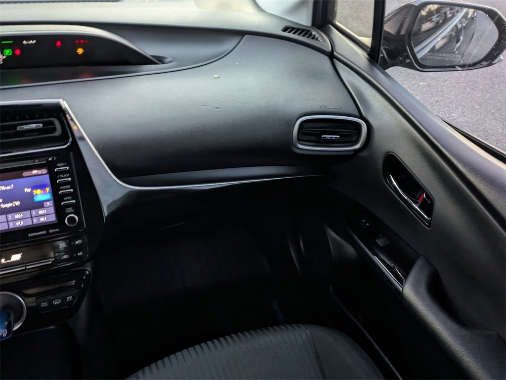 Certified 2020 Toyota Prius Prime LE image 18