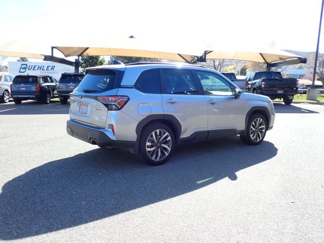 Used 2026 Subaru Forester Touring w/ Touring Package AWD/4WD image 3