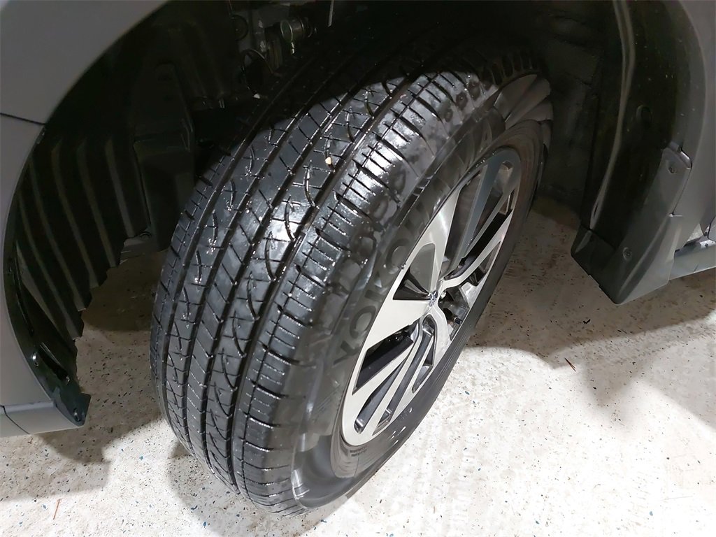 Certified 2025 Subaru Outback Premium w/ Popular Package #1A image 32