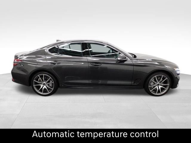 Used 2026 Genesis G70 2.5T image 11