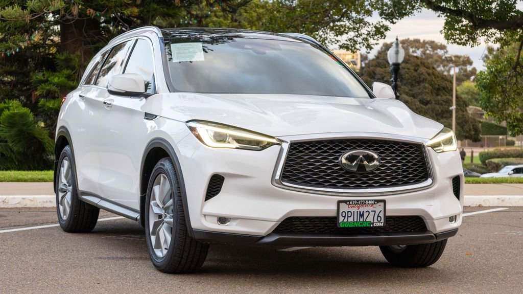 Used 2021 INFINITI QX50 Luxe w/ Cargo Package image 4