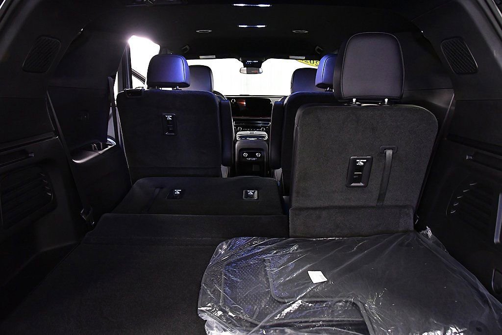 Used 2025 Chevrolet Traverse Z71 w/ Driver Confidence Package image 28