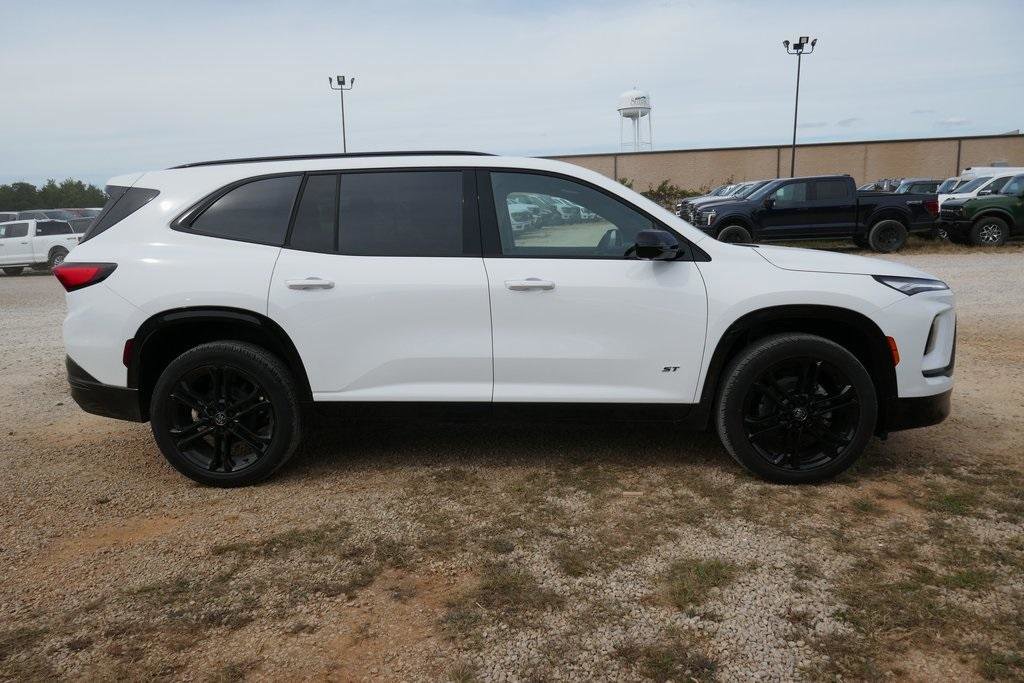 New 2026 Buick Enclave Sport Touring image 3