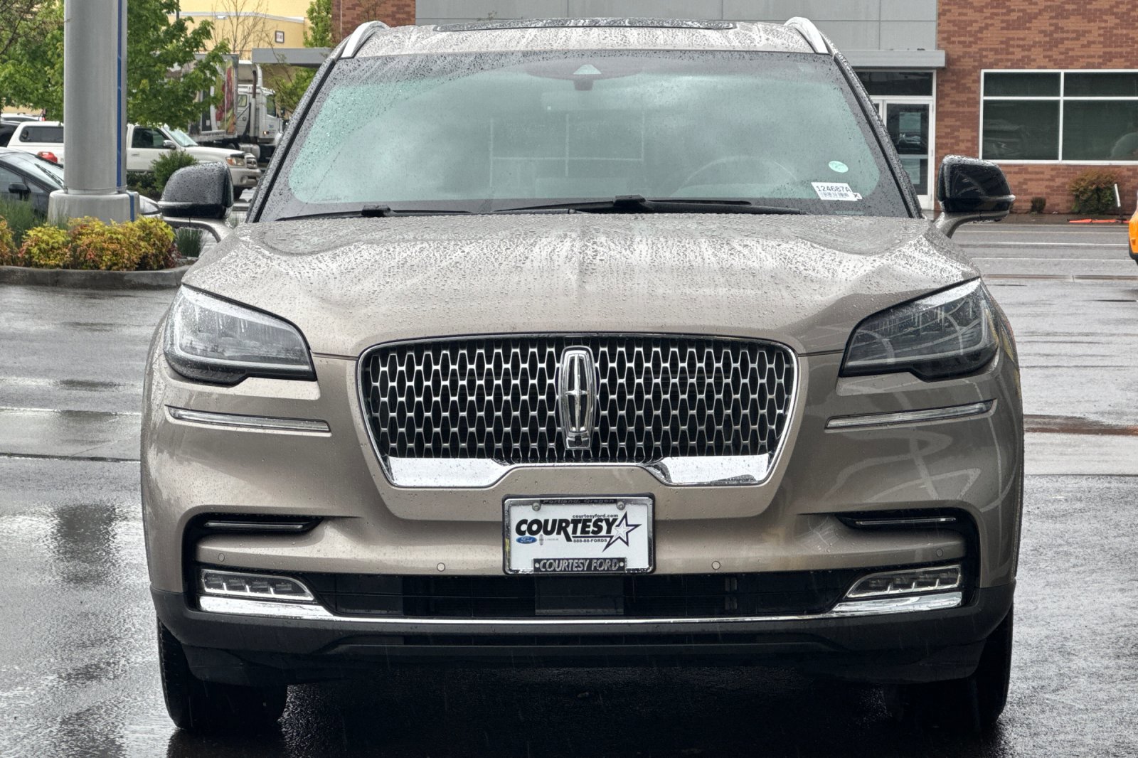Certified 2020 Lincoln Aviator Reserve w/ Equipment Group 201A image 9