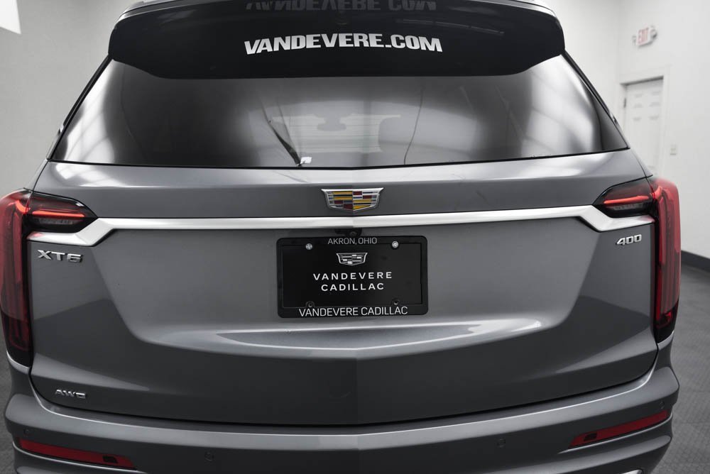 Used 2022 Cadillac XT6 Premium Luxury image 6