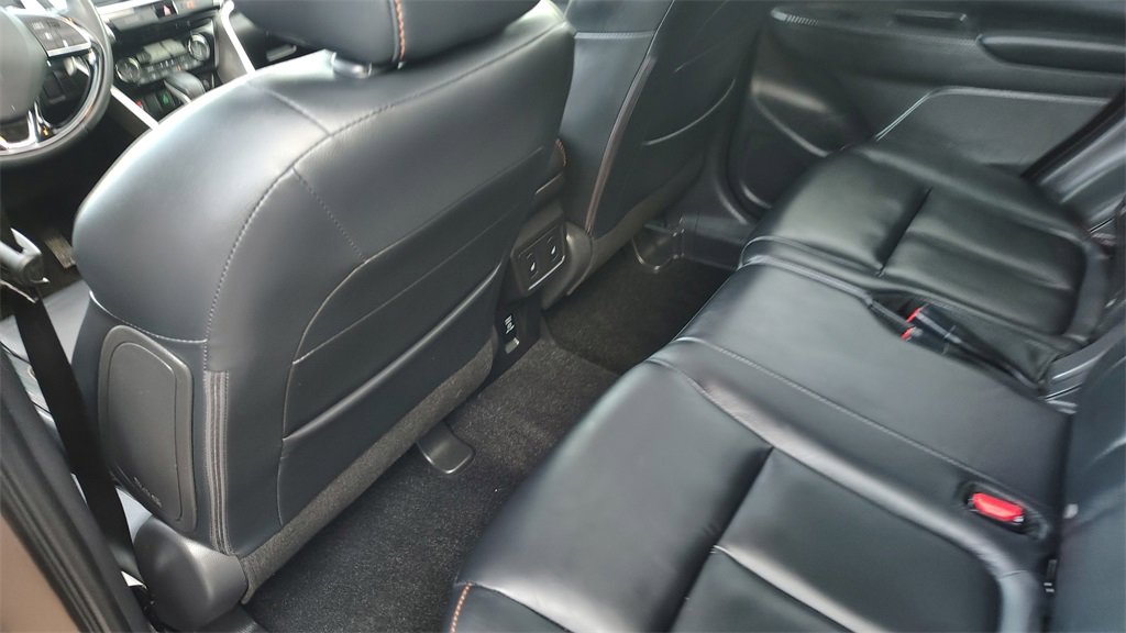 Used 2019 Mitsubishi Eclipse Cross SEL image 28