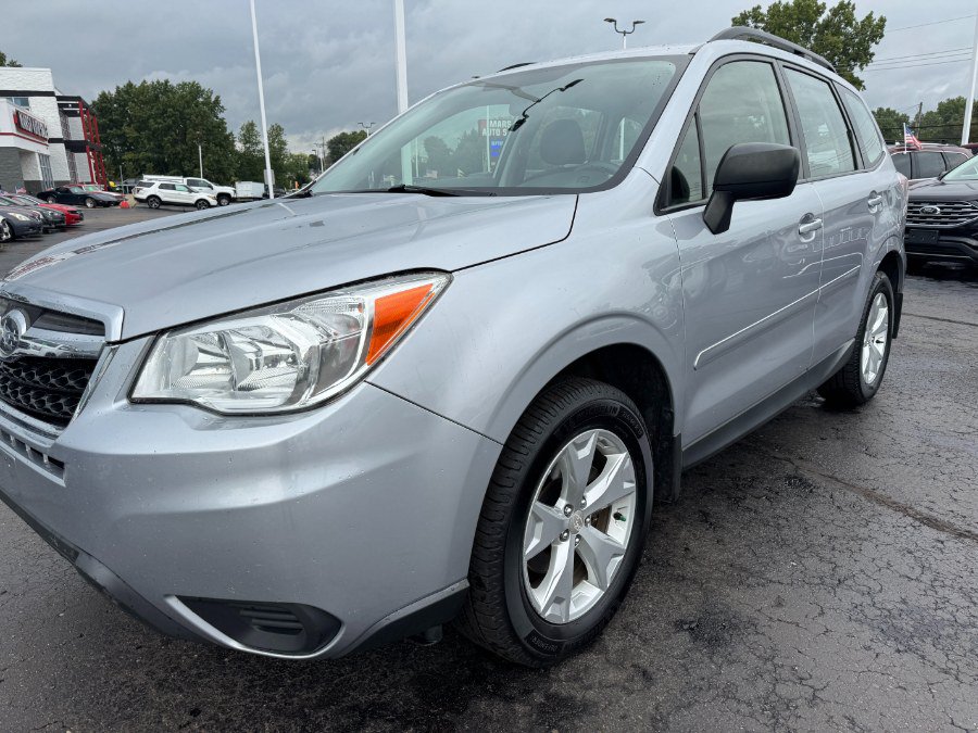 Used 2016 Subaru Forester 2.5i w/ Alloy Wheel Package AWD/4WD image 9