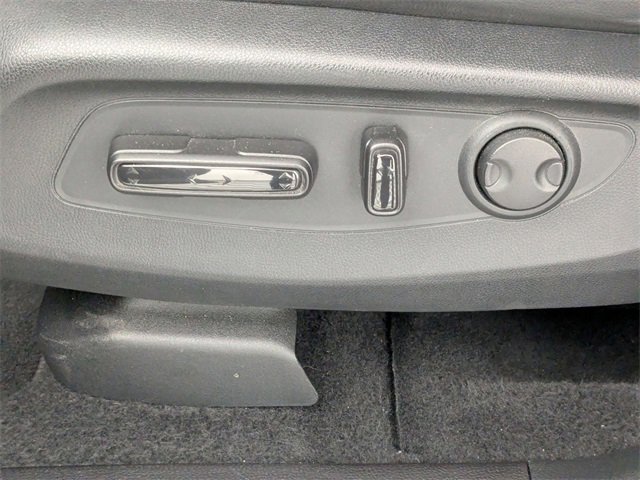 Used 2025 Honda CR-V Sport-L image 15