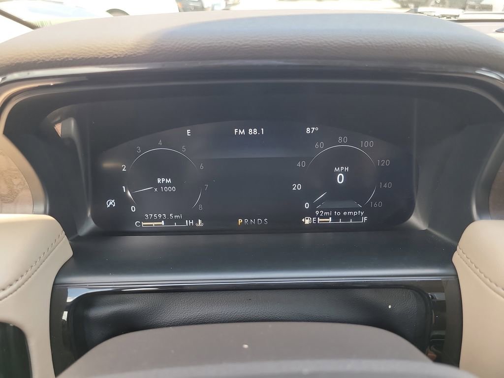 Used 2023 Lincoln Nautilus Reserve image 29