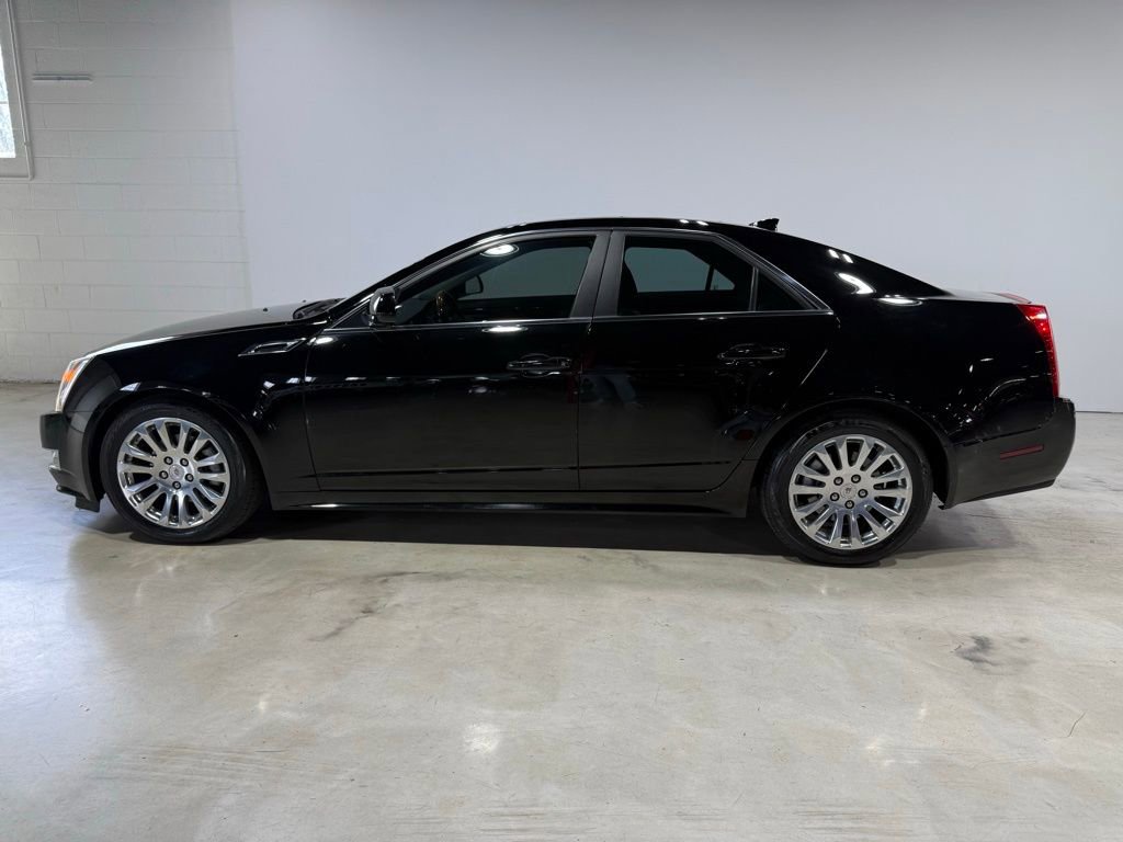 Used 2011 Cadillac CTS Premium RWD image 4