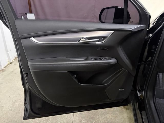 Used 2024 Cadillac XT6 Luxury w/ LPO, Floor Liner Package AWD/4WD image 45