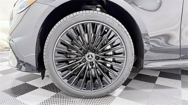 New 2026 Mercedes-Benz E 450 4MATIC Sedan image 8